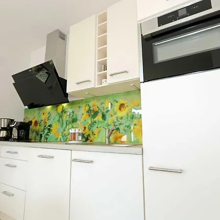 Strandlaeufer Whg. 37 Sonnenschein Mit Balkon Baabe