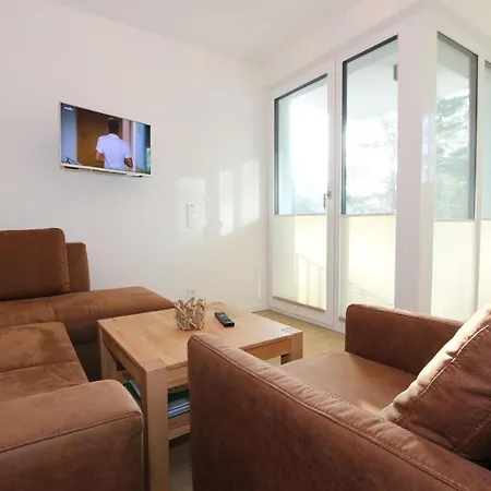 Strandlaeufer Whg 37 Sonnenschein Mit Balkon Appartamento Baabe